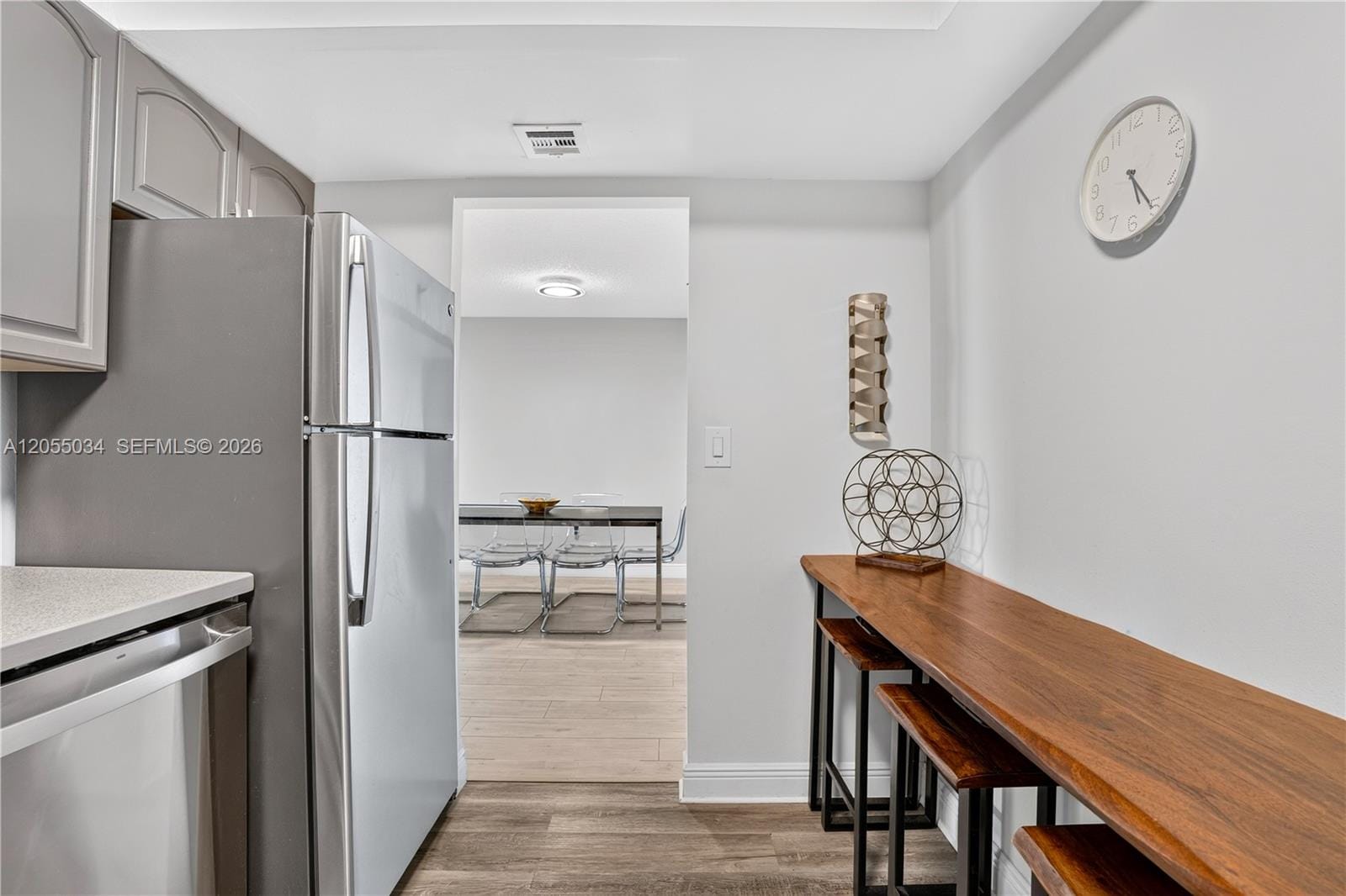 900 Saint Charles Place 621 — photo 10