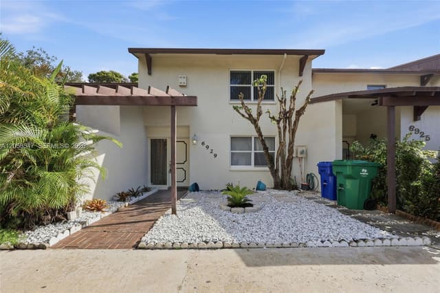 6929 SW 38th Street 2-L, Miramar, FL 33023