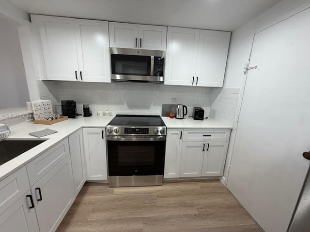3725 S Ocean Drive 1411, Hollywood, FL 33019