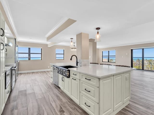 1201 S Ocean Drive 802S, Summit, Hollywood, FL