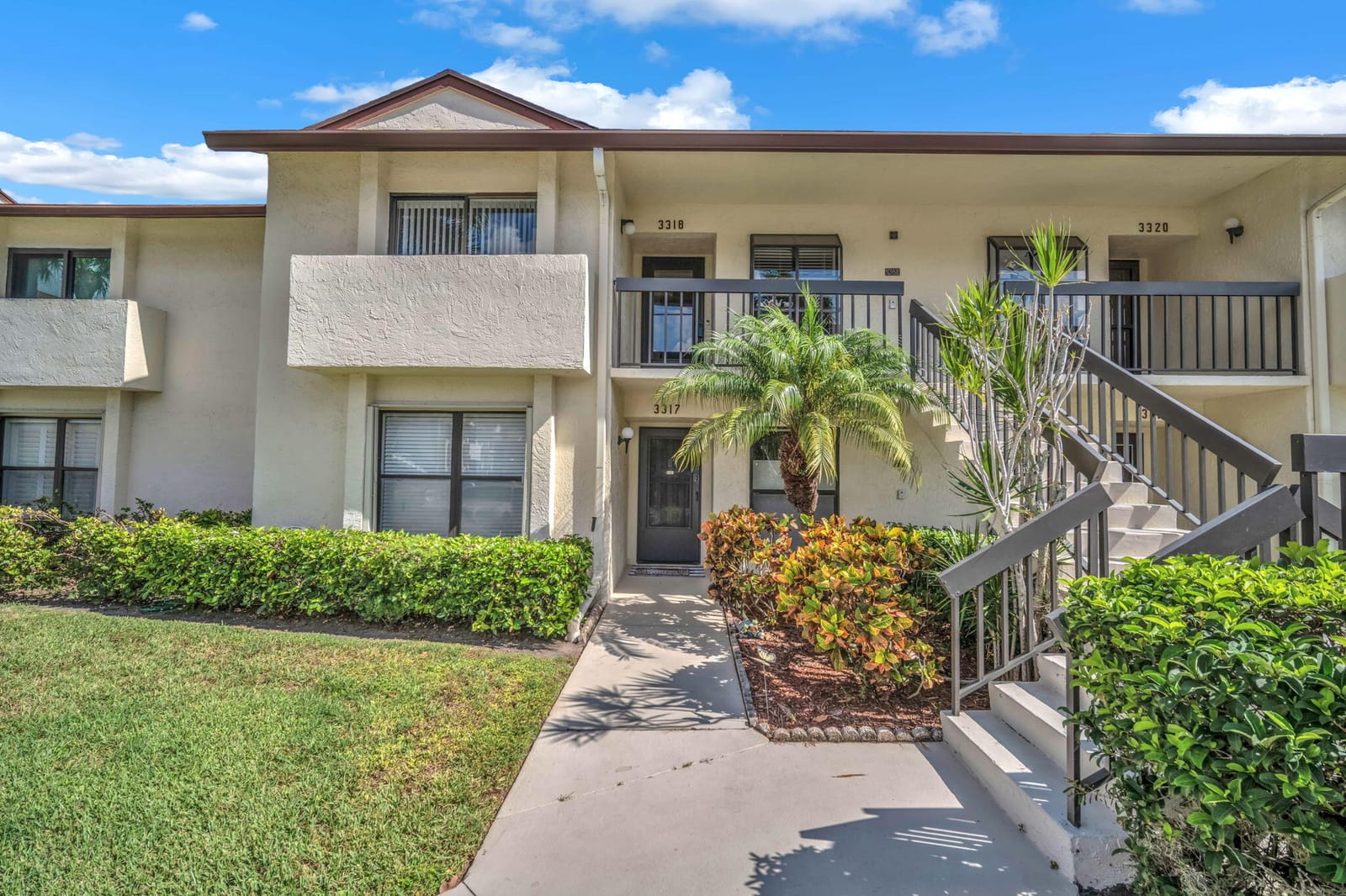 3318 Lucerne Park Drive, Greenacres, FL 33467