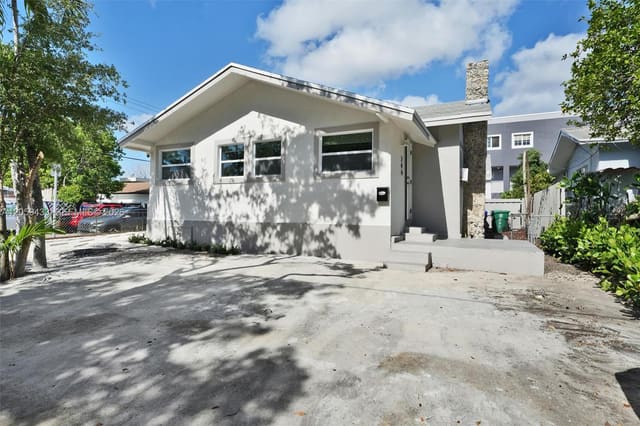244 SW 14th Avenue, Lawrence Estates Land Cos, Miami, FL