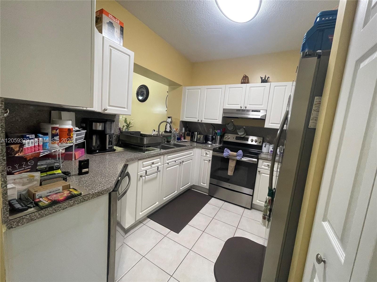 904 NW 100th Avenue, Pembroke Pines, FL 33024 photo 14