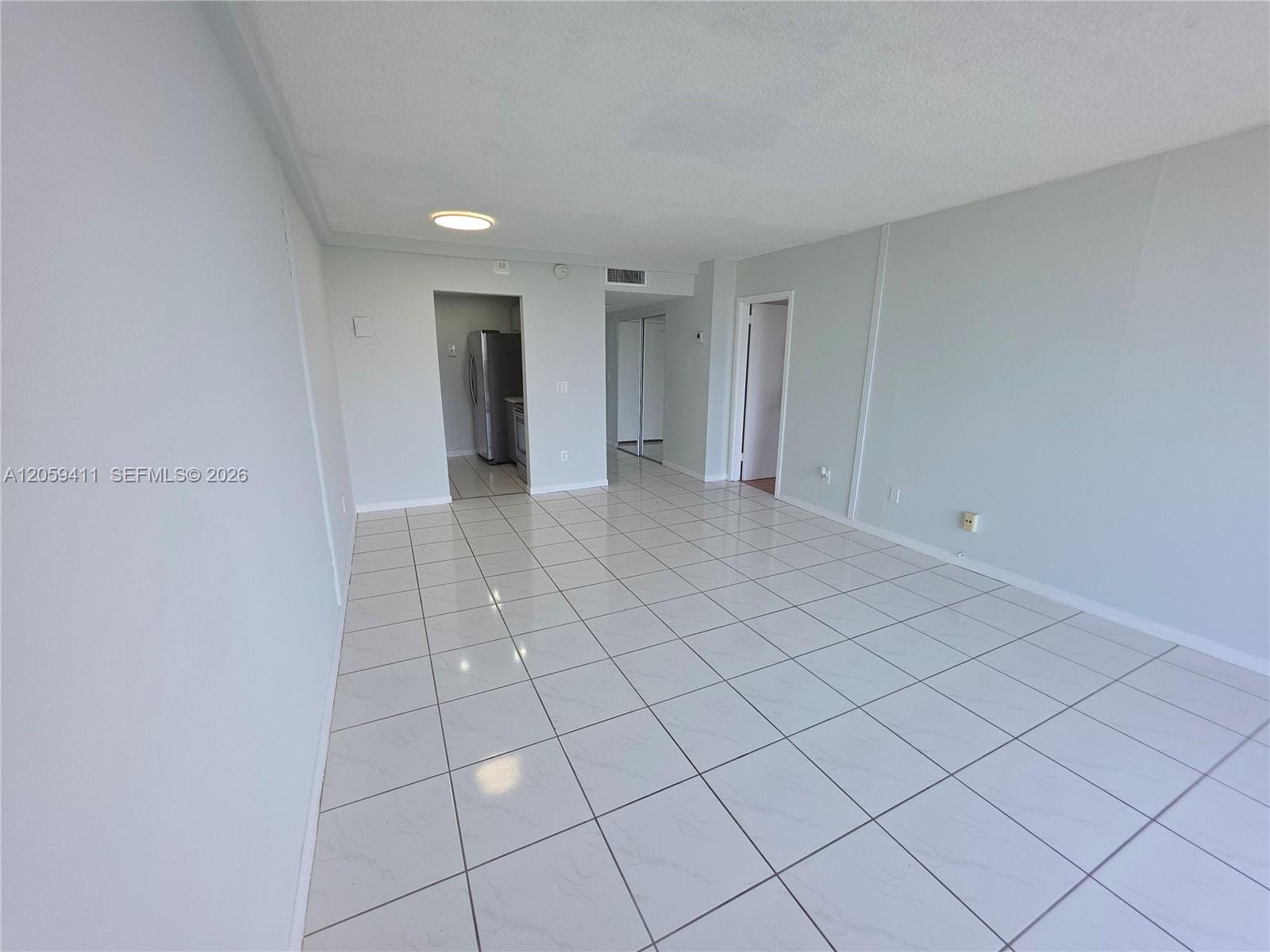 2350 NE 135th Street 602 — photo 2