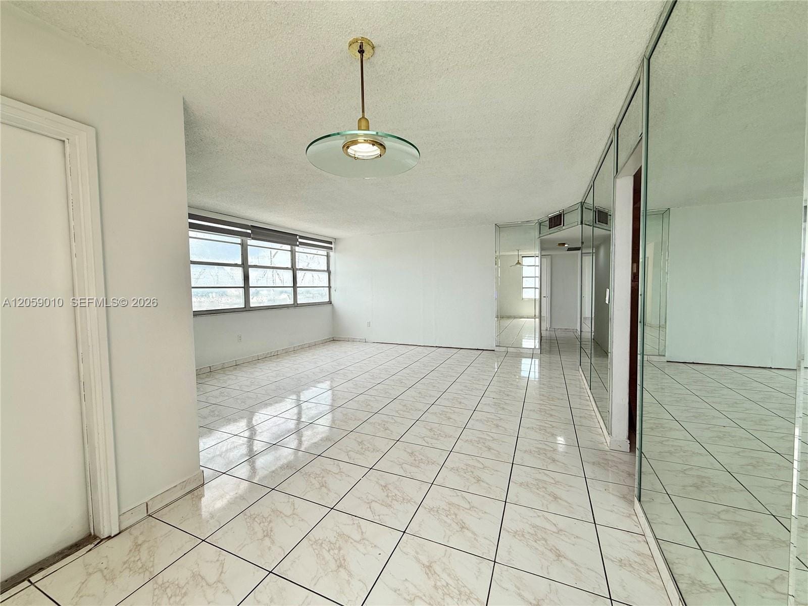 1351 NE Miami Gardens Drive 1215E — photo 9