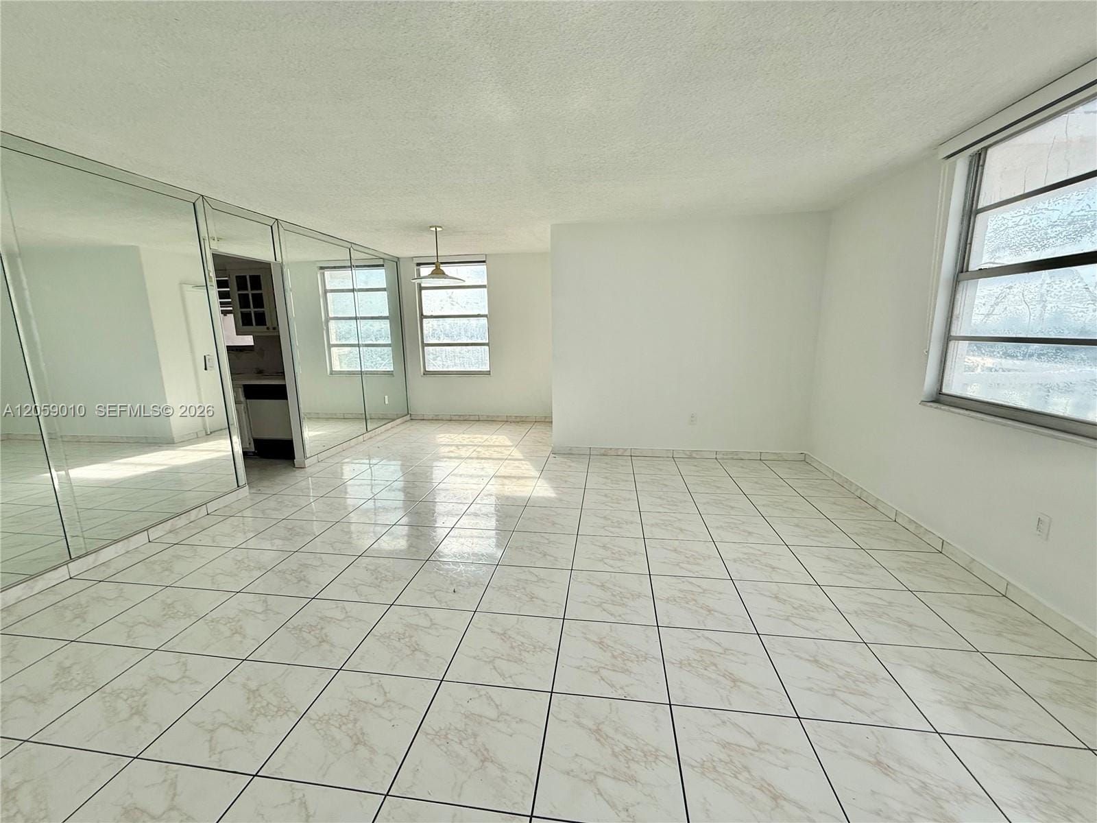 1351 NE Miami Gardens Drive 1215E — photo 6