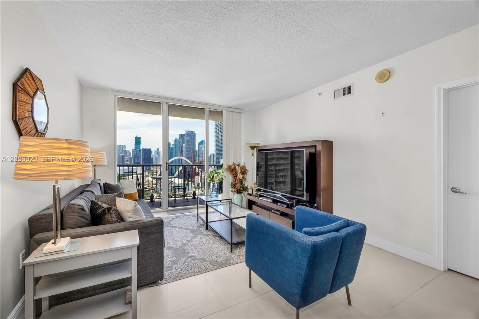 1750 N Bayshore Drive 3310 — photo 4
