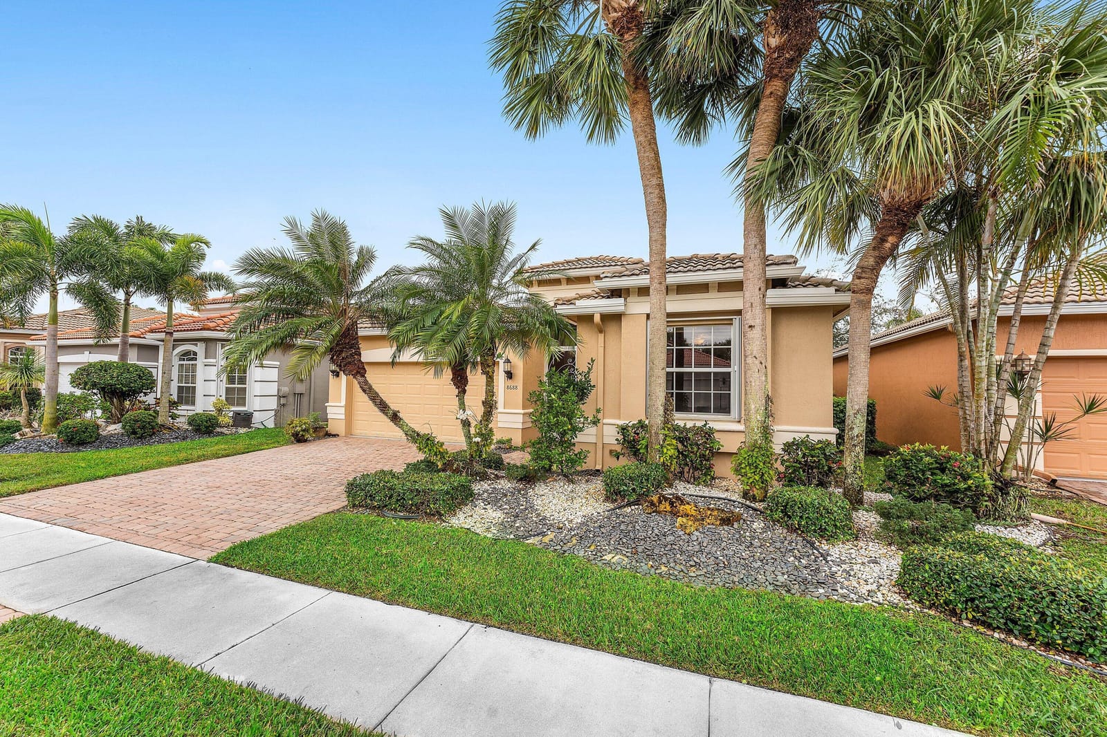 8688 VIA AVELLINO, Lake Worth, FL 33467 photo 3