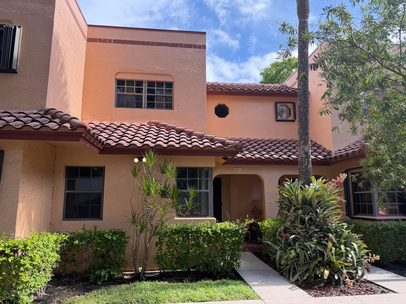 281 NE 16th Place Unit 403, Fort Lauderdale, FL 33305