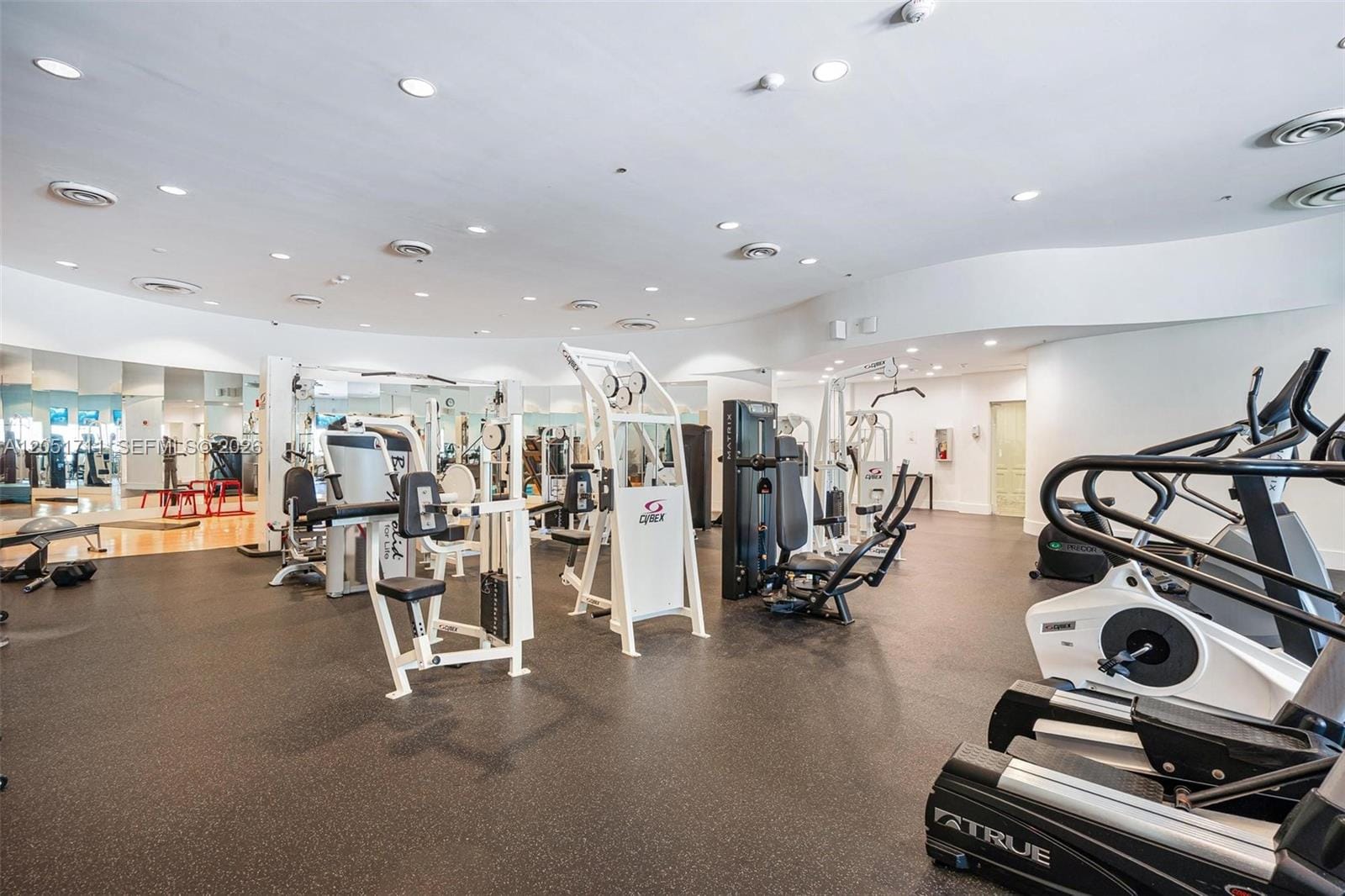 5600 Collins Avenue 7J, Miami Beach, FL 33140 photo 25