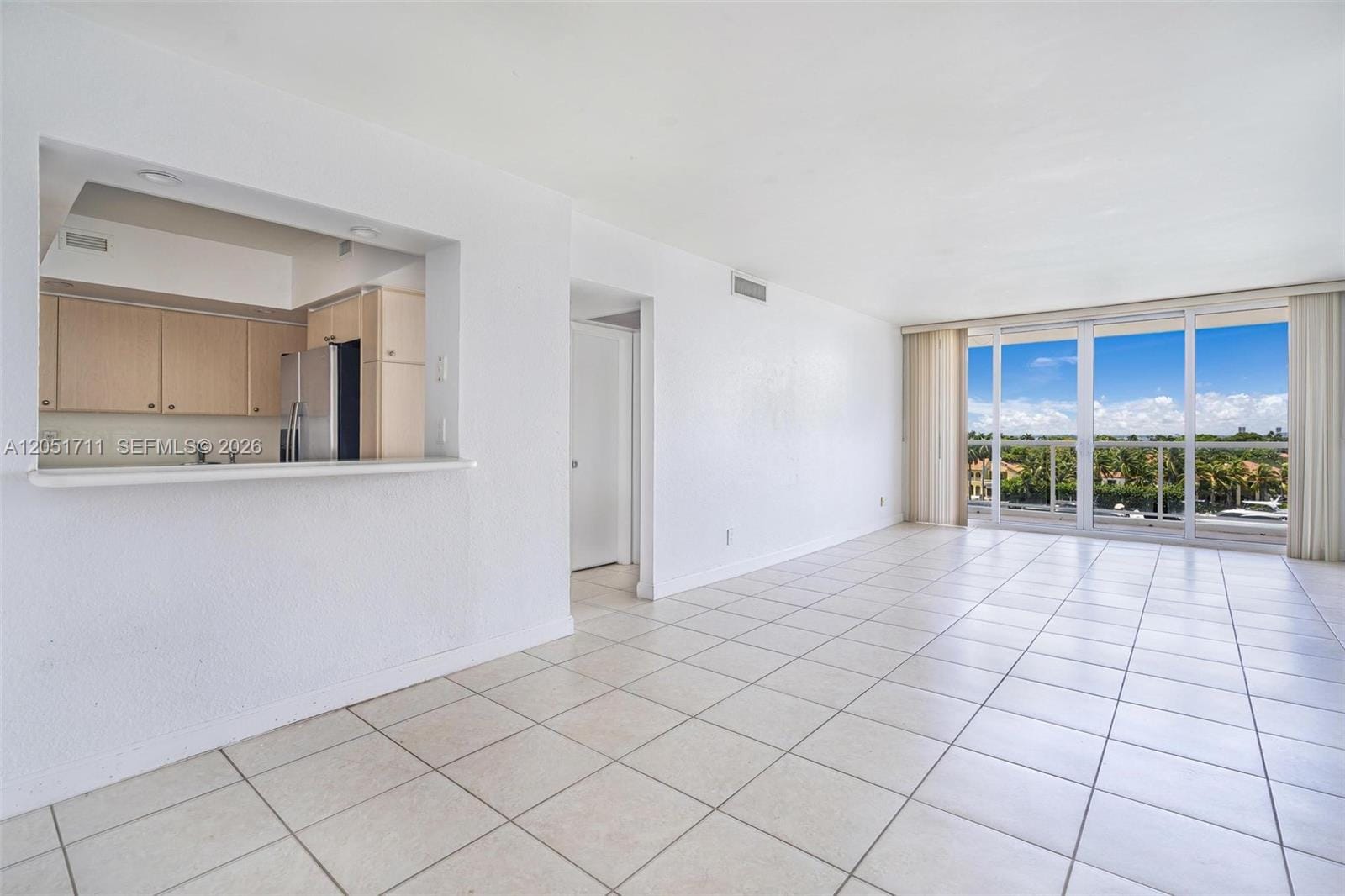 5600 Collins Avenue 7J — photo 6