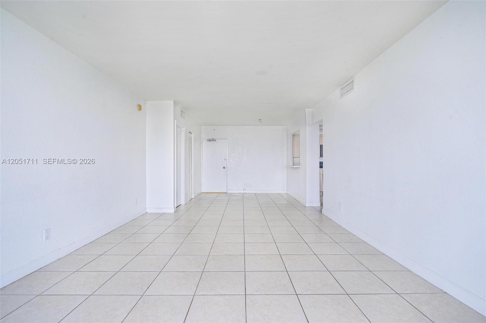 5600 Collins Avenue 7J — photo 8