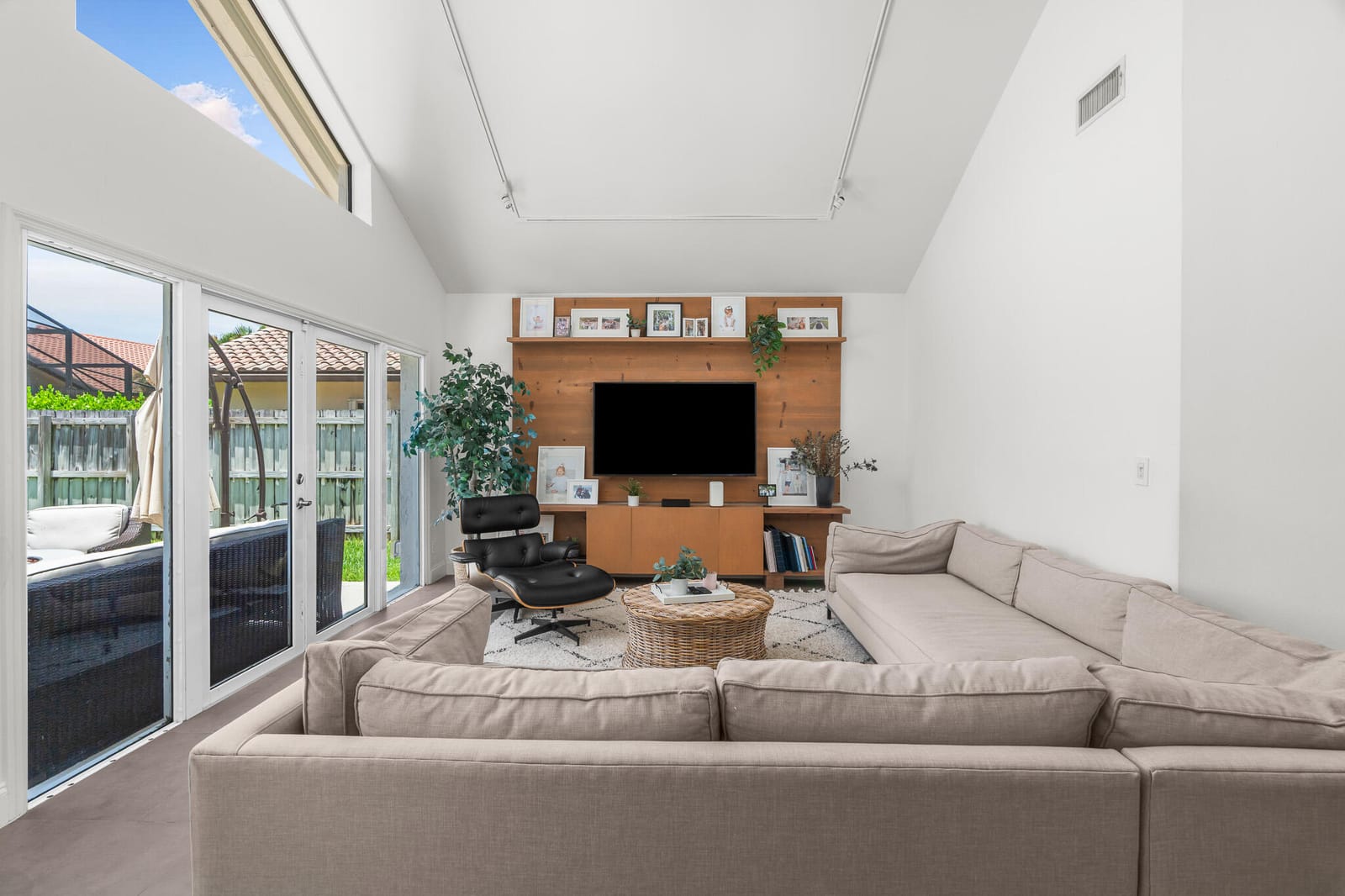 23173 L'Ermitage Circle — photo 8