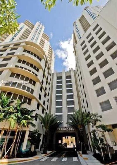 9066 SW 73rd Court 1902, Miami, FL 33156