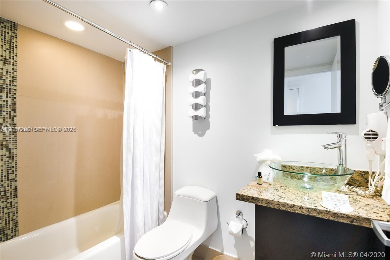 290 Bal Bay Drive 107 — photo 8