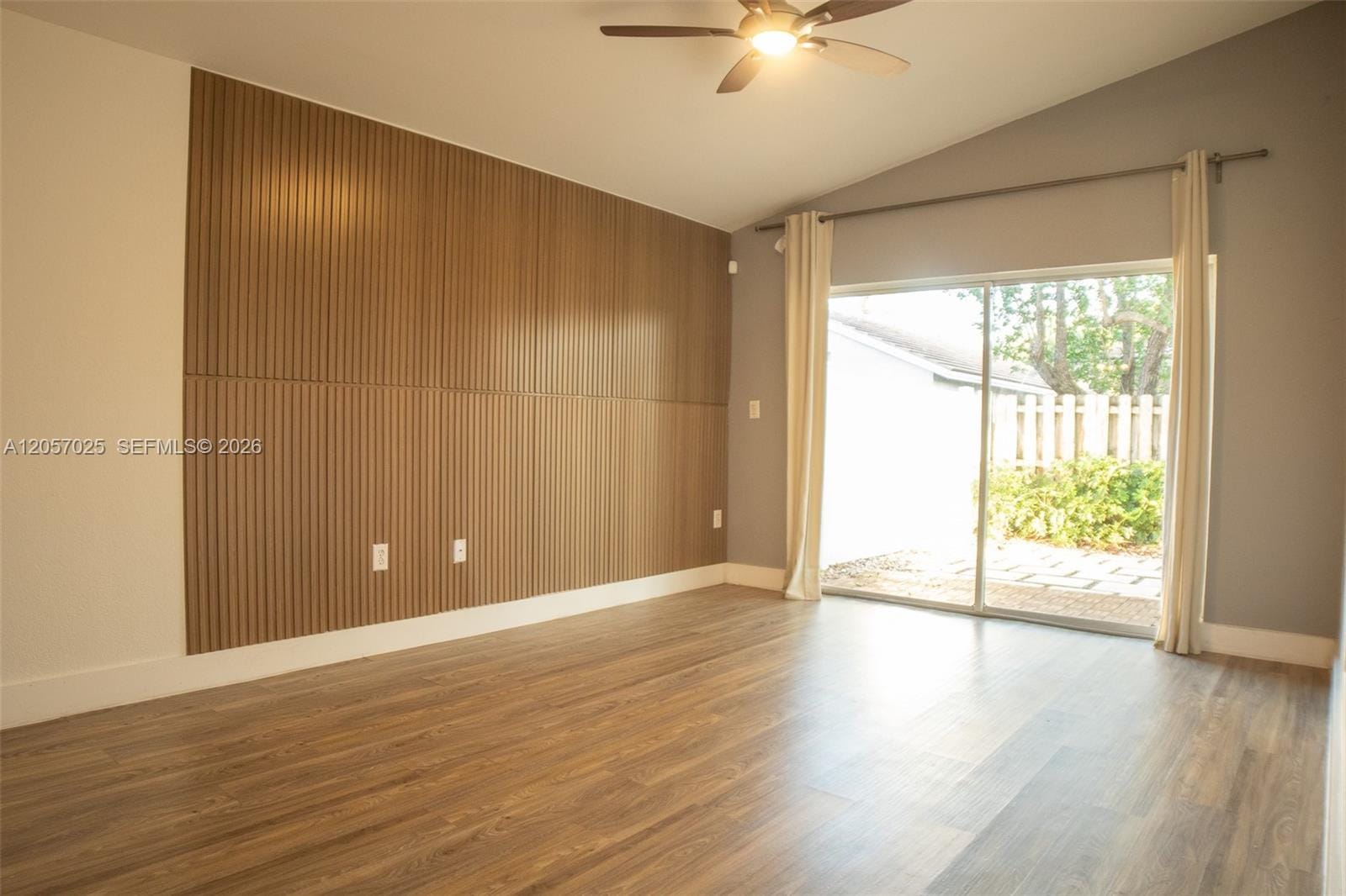 16410 Sapphire Bend — photo 4
