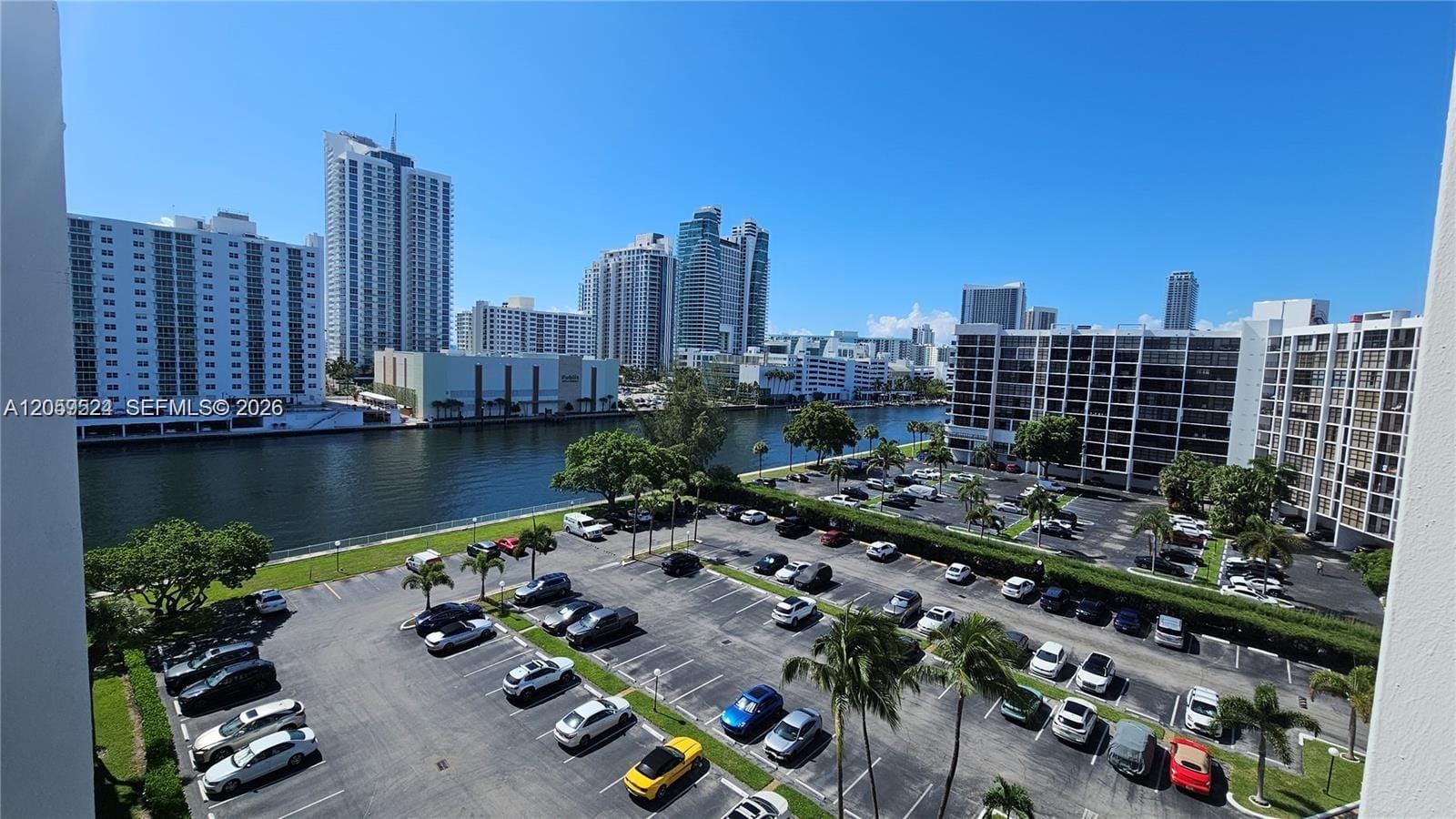 800 Parkview Drive 716, Hallandale Beach, FL 33009 photo 5