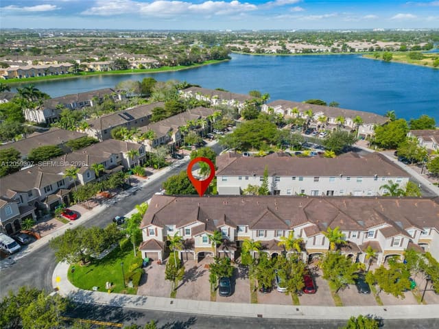 22412 SW 89th Avenue, Cutler Bay, FL 33190