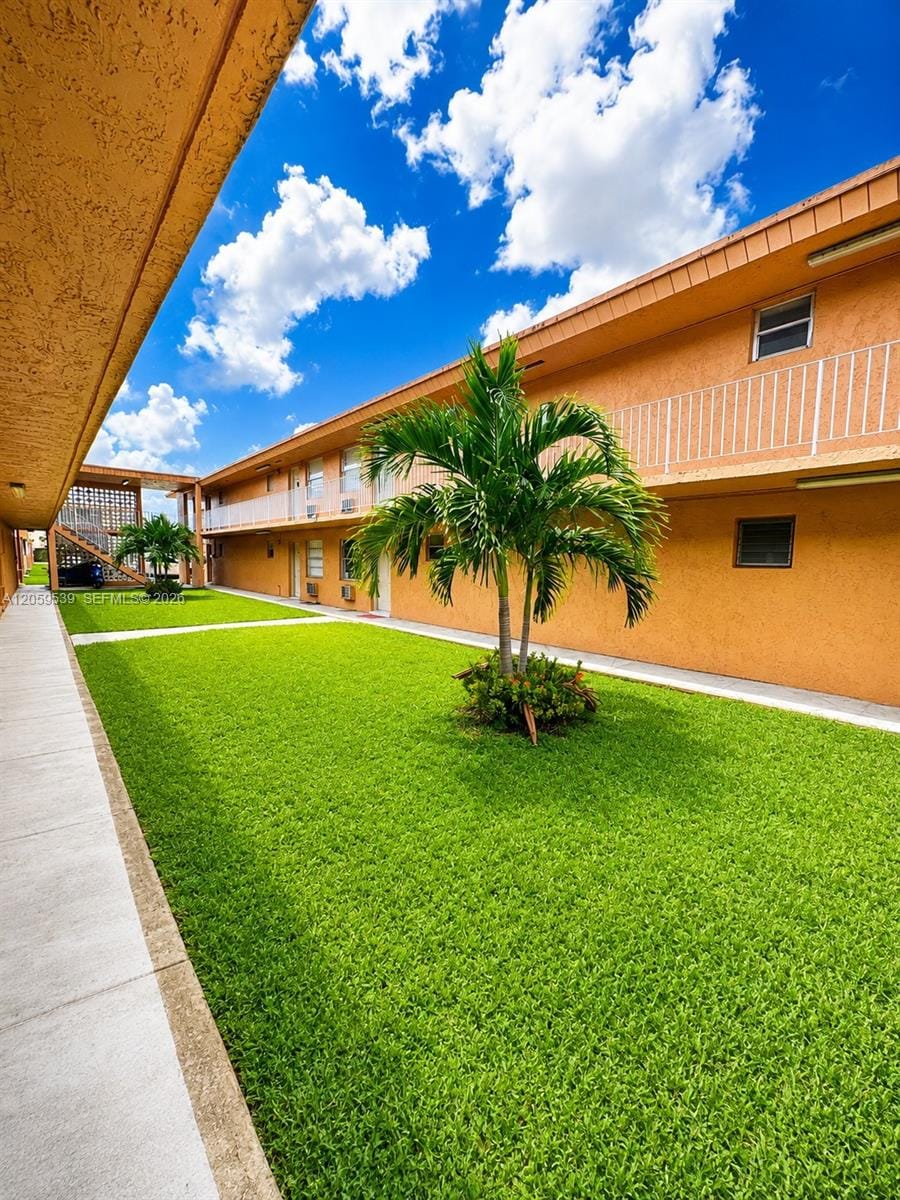 6850 W 14th Court A24, Hialeah, FL 33014 photo 9