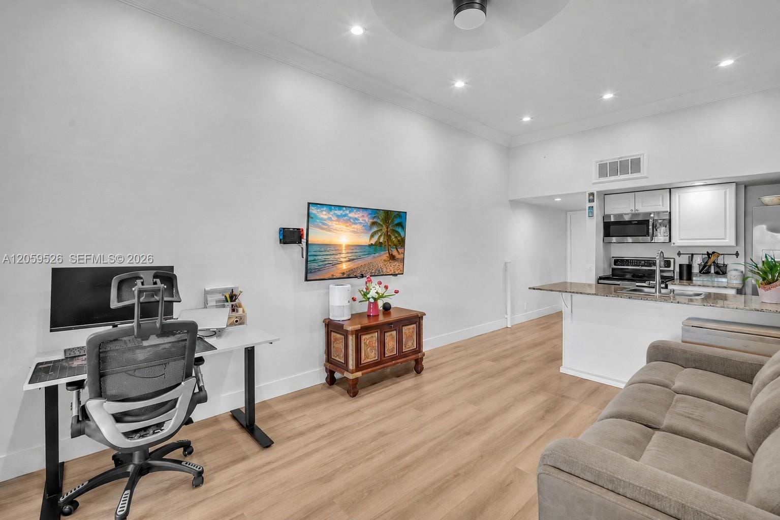 Pending home at 2185 SW 81st Avenue 162, Davie, FL 33324