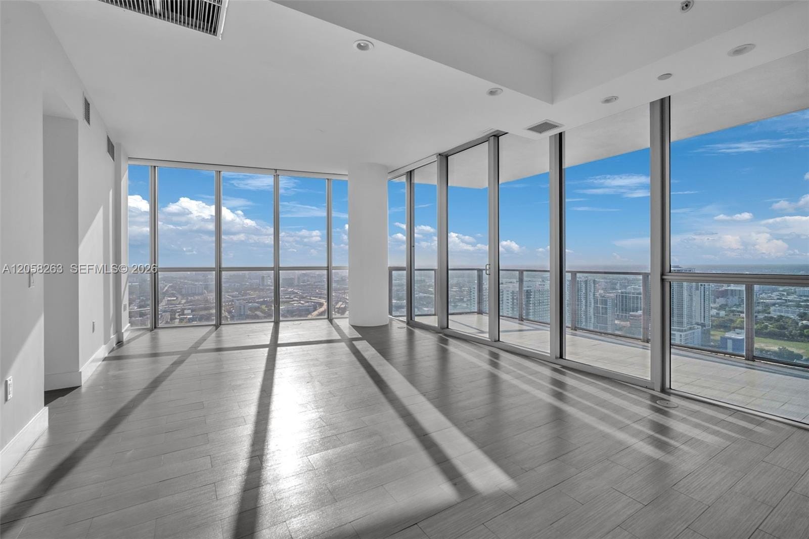1100 Biscayne Boulevard 4308, Miami, FL 33132 photo 9