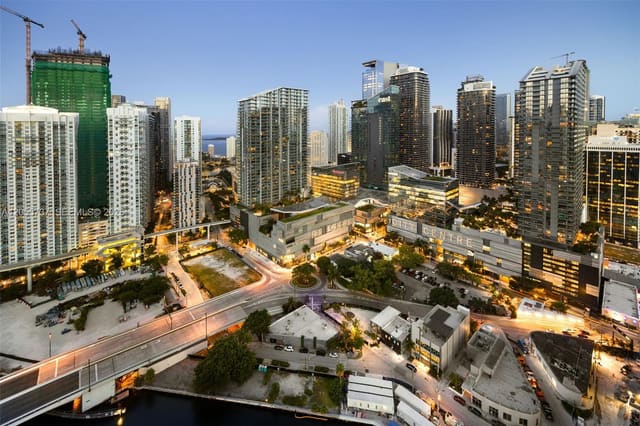 92 SW 3rd Street 3901, Miami, FL 33130