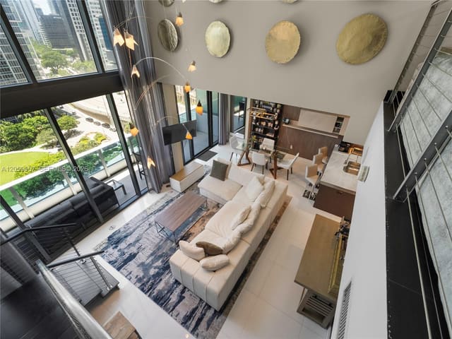 200 Biscayne Boulevard Way 1407, Epic West, Miami, FL