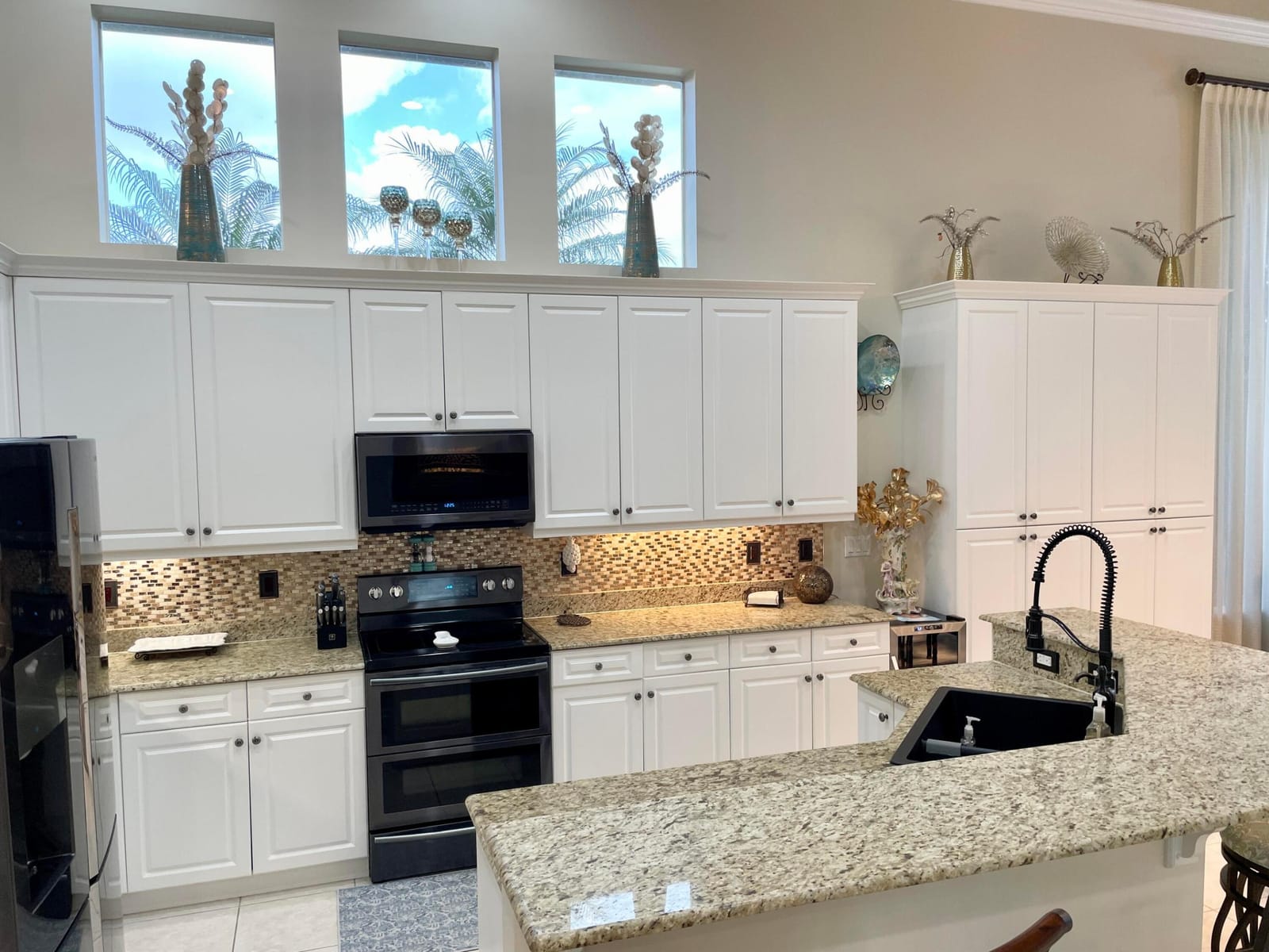 102 SE RIO PALERMO — photo 11