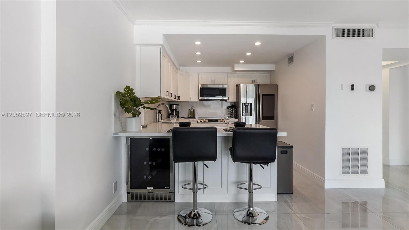 2900 NE 30th Street F7 — photo 10