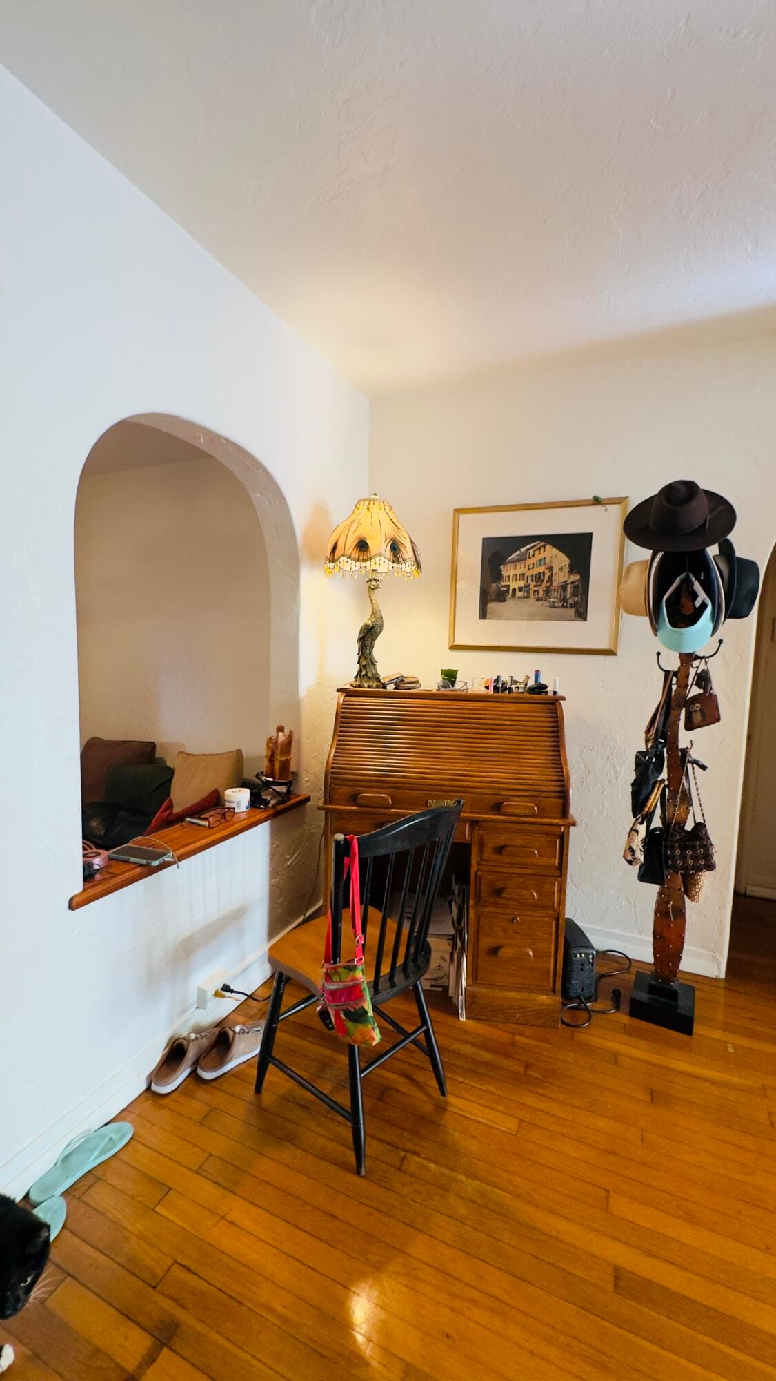 715 N PALMWAY — photo 11