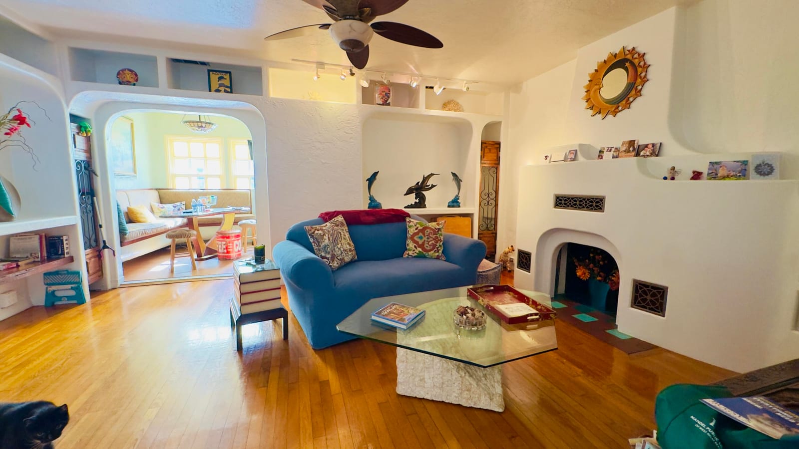 715 N PALMWAY — photo 9
