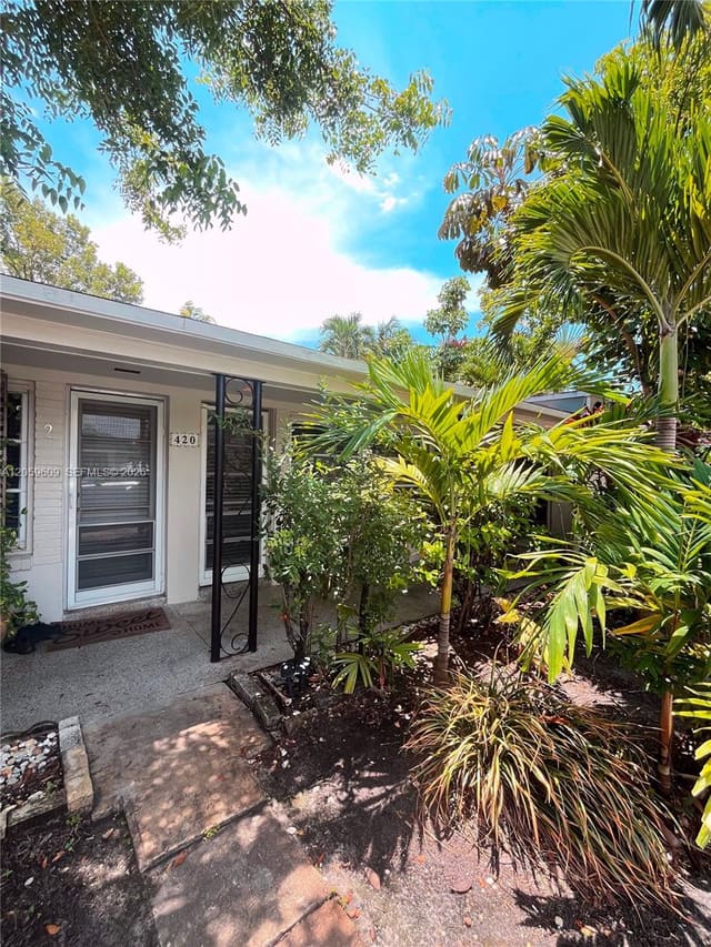 420 NE 14th Avenue 3, Fort Lauderdale, FL 33301