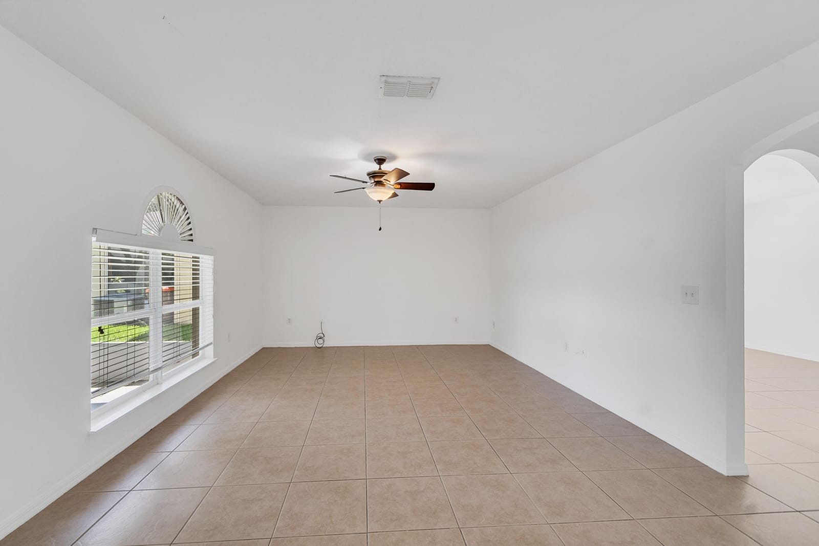 2538 12TH Square SW — photo 5