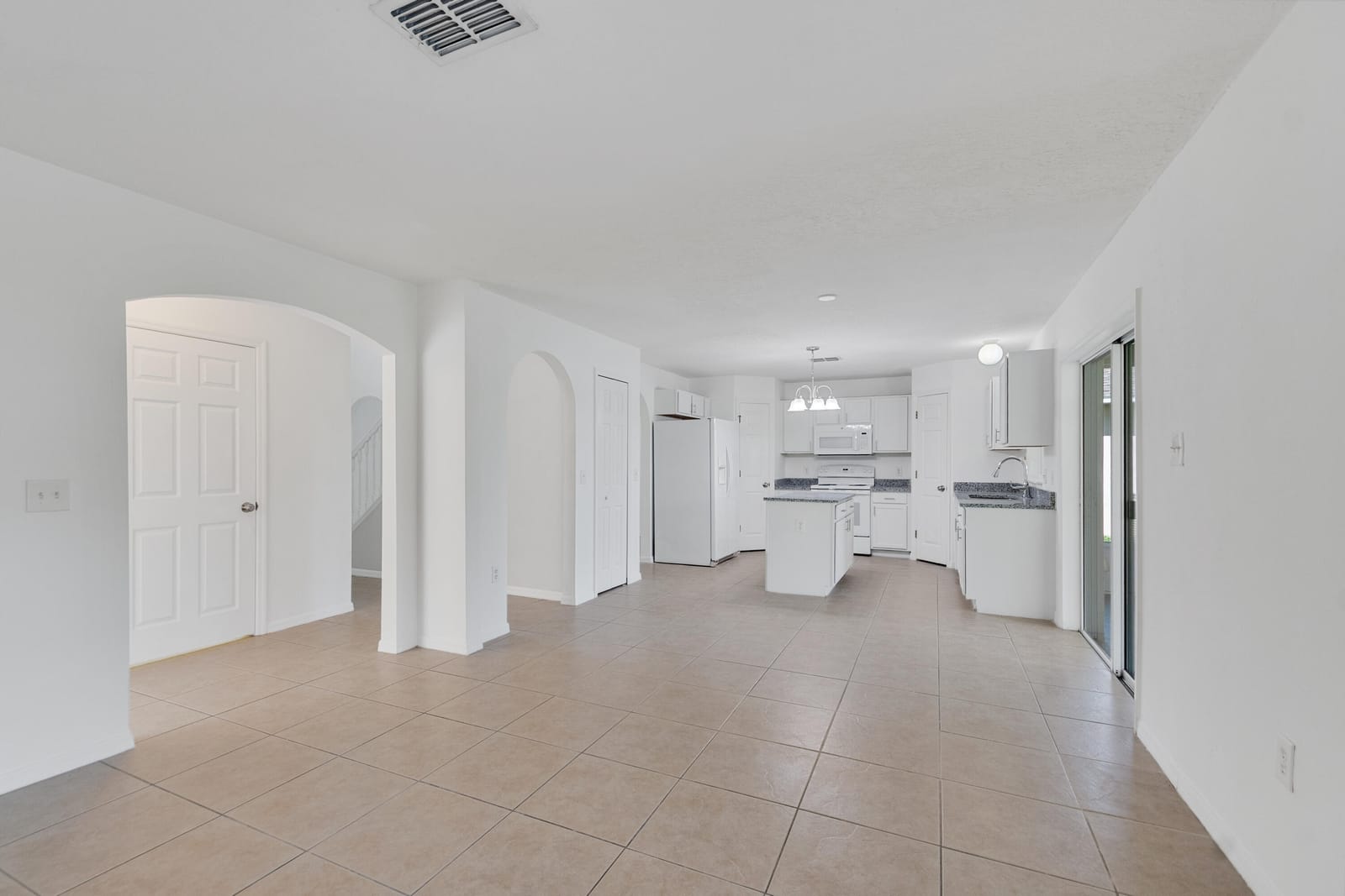 2538 12TH Square SW — photo 8