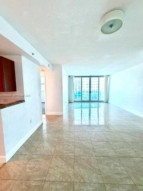 7501 E Treasure Drive 5H — photo 2
