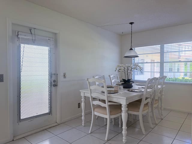52 MANSFIELD B B, Boca Raton, FL 33434