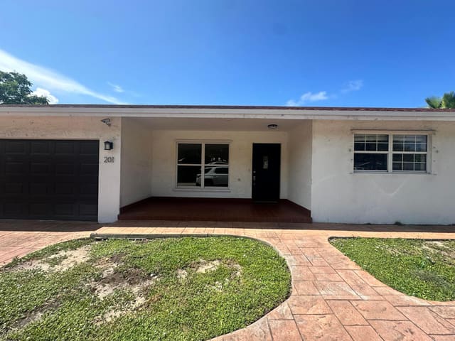 201 NE 30TH Street, sold in Chatham Hills, Boca Raton, FL