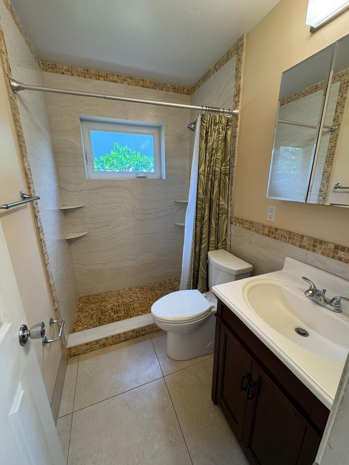 4717 NW 49TH Place — photo 12