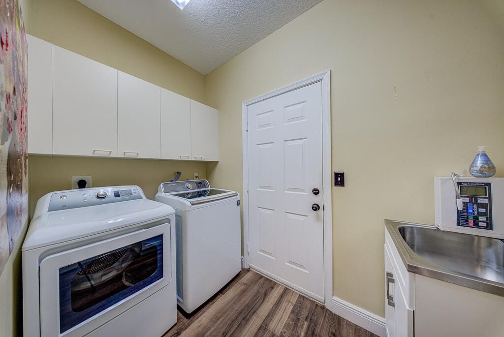 9776 Woodworth Court — photo 2