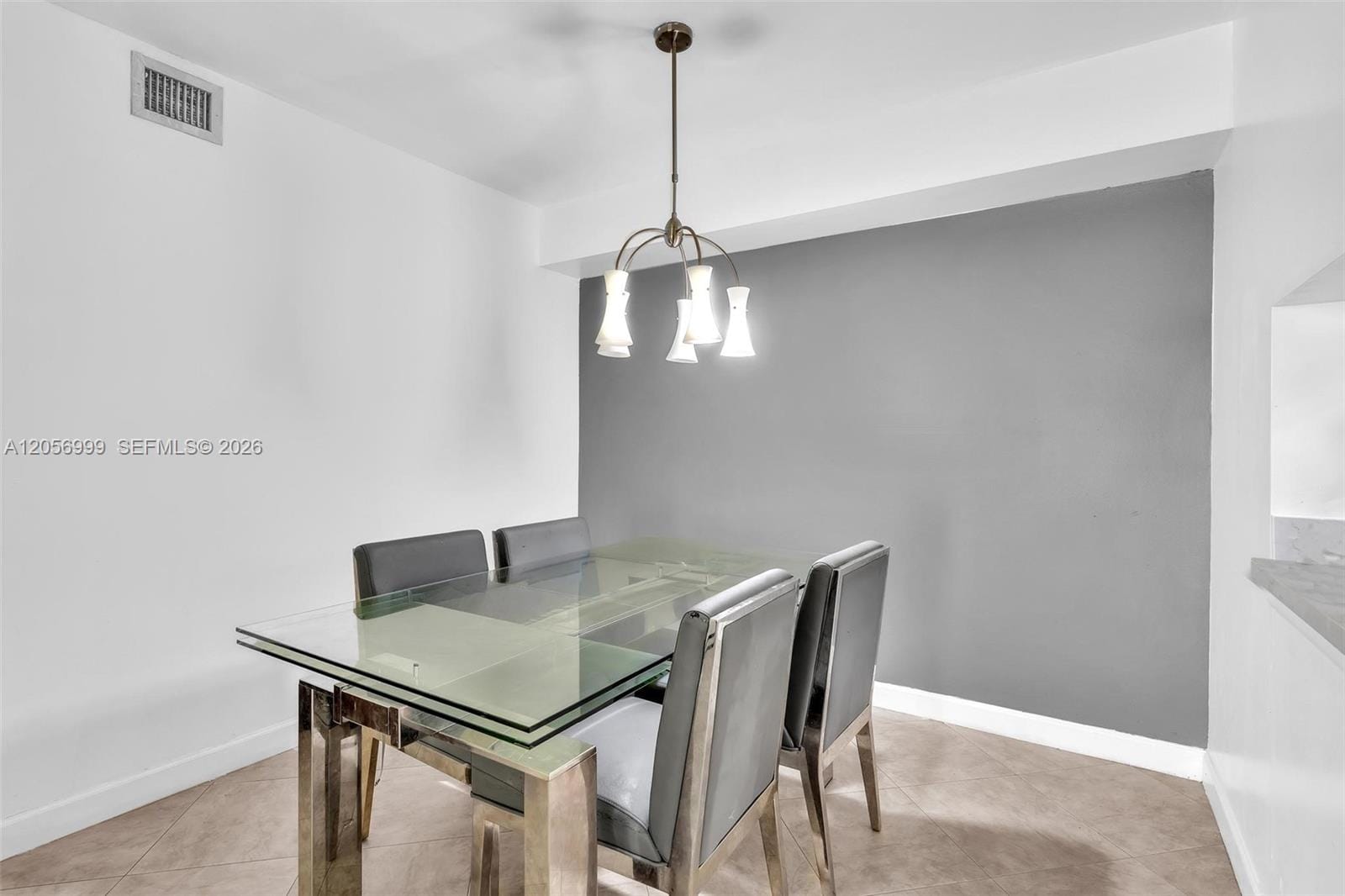 3021 N Oakland Forest Drive 208 — photo 9