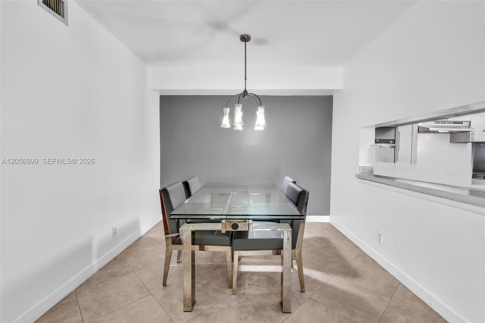 3021 N Oakland Forest Drive 208 — photo 10