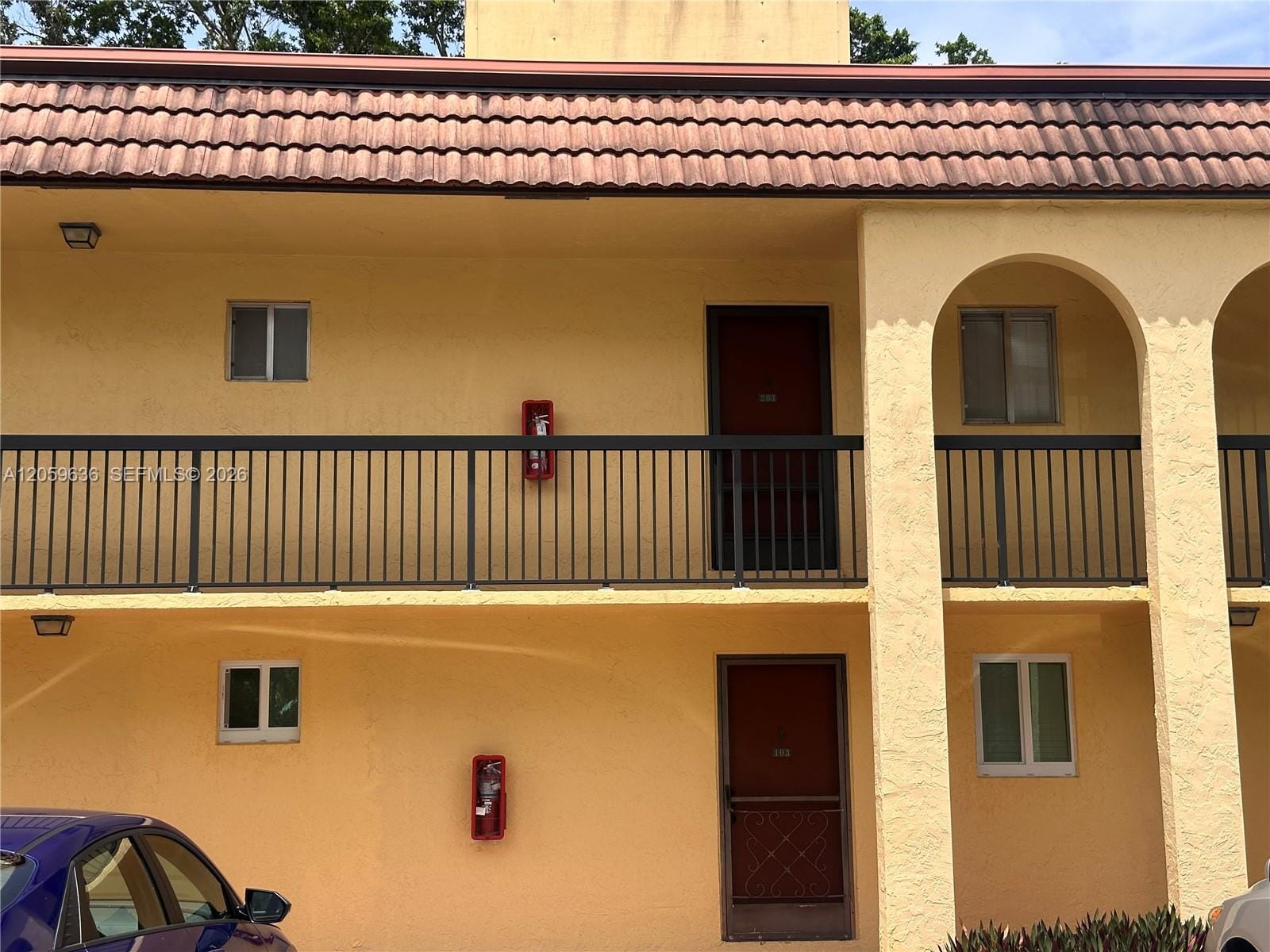 818 SW 9th Street Circle 203, Boca Raton, FL 33486 photo 2