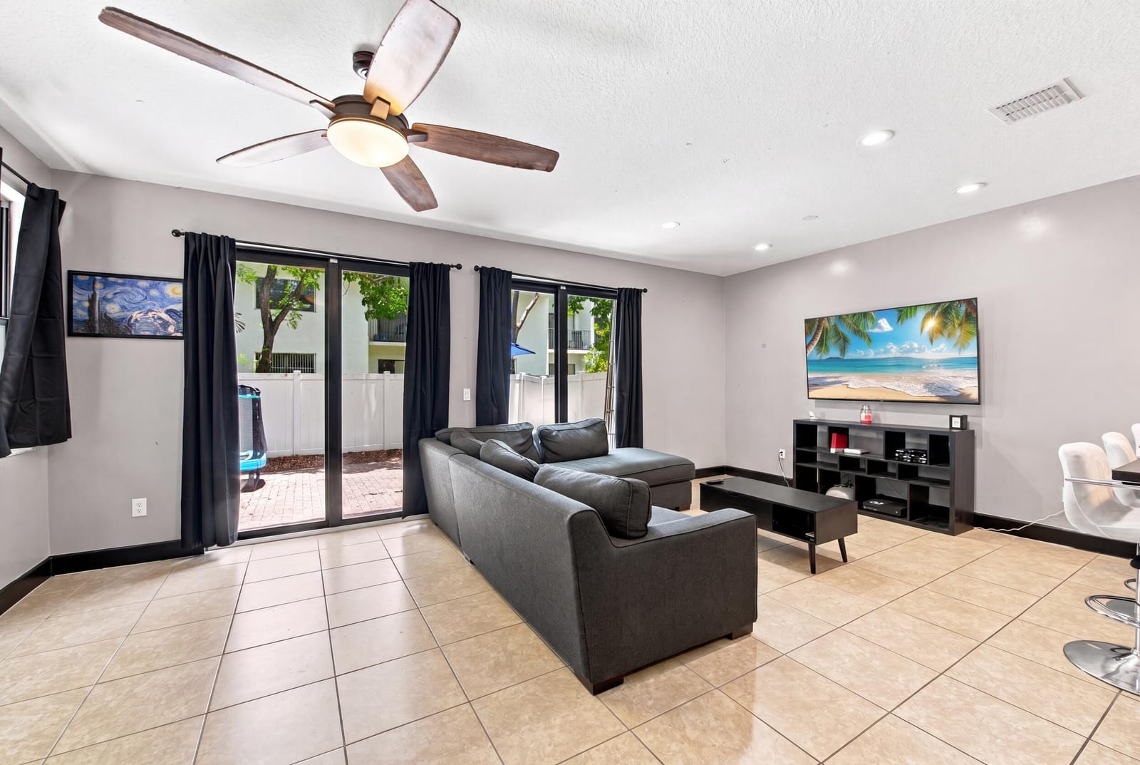 4817 NW 59th Street — photo 3