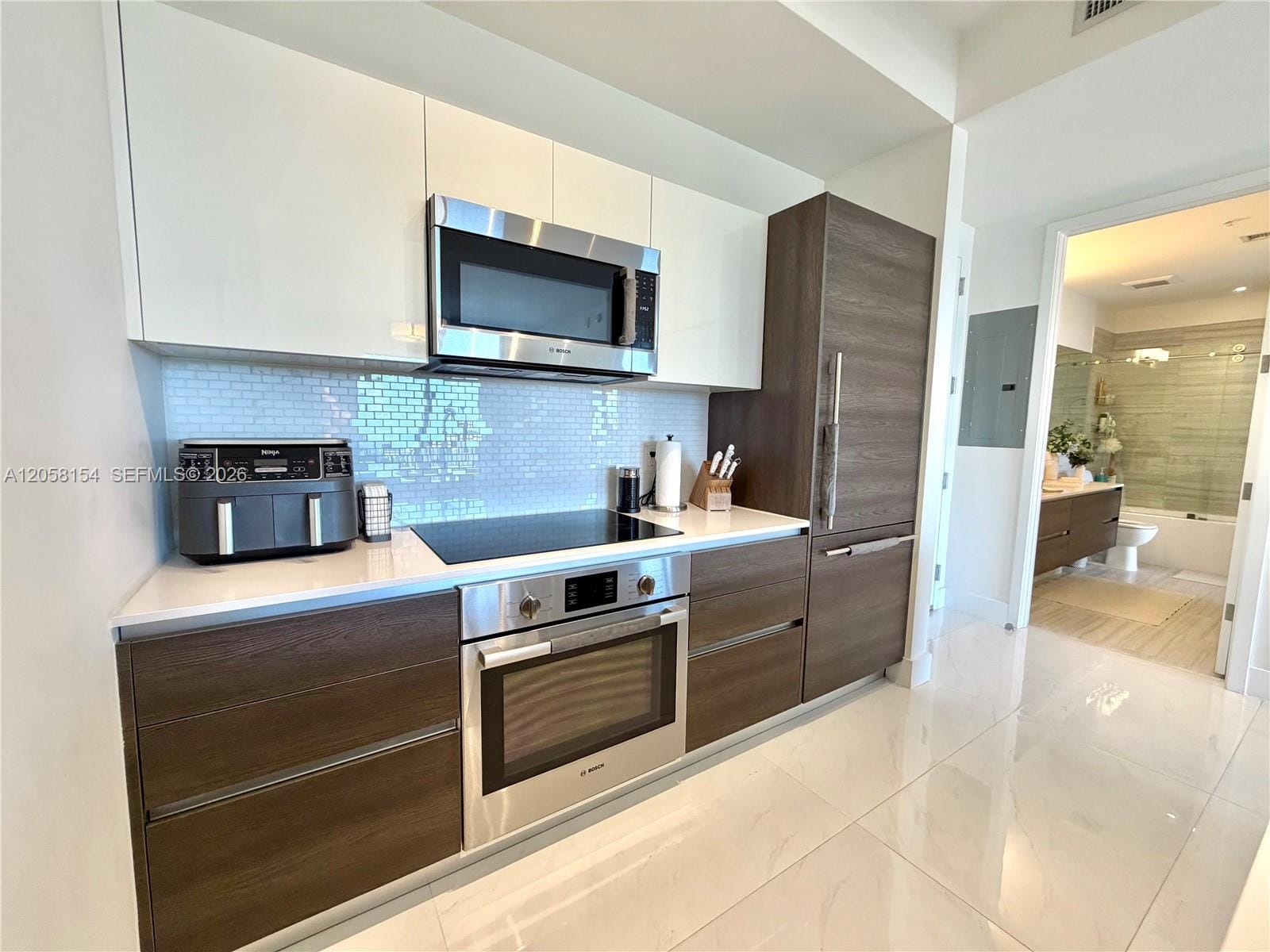 301 Altara Avenue 418 — photo 11
