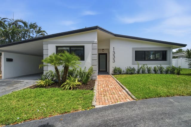 1333 SE 8TH Street, sold in ZIP 33441, Deerfield Beach, FL