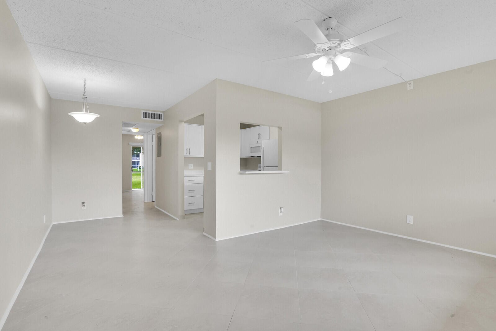 400 VILLAGE GREEN Circle W 105 — photo 12