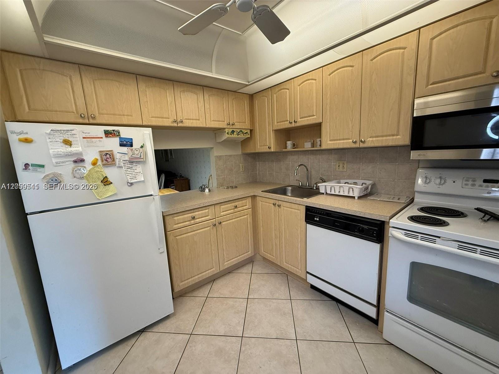 7797 Golf Cir Drive 102, Margate, FL 33063 photo 3