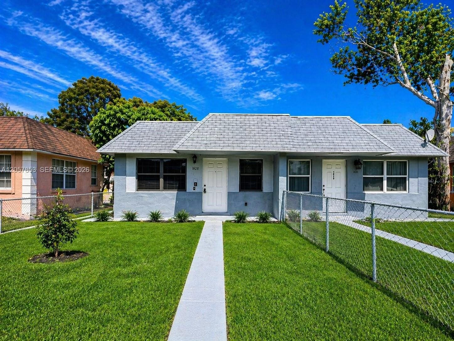 1628 NW 8th Avenue