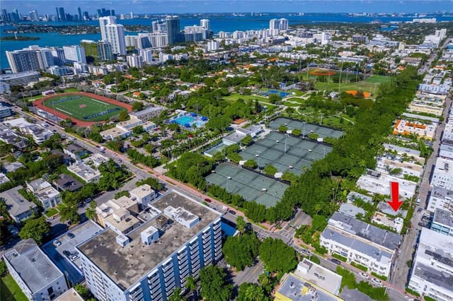 1117 MERIDIAN Avenue 7-1117, Miami Beach, FL 33139