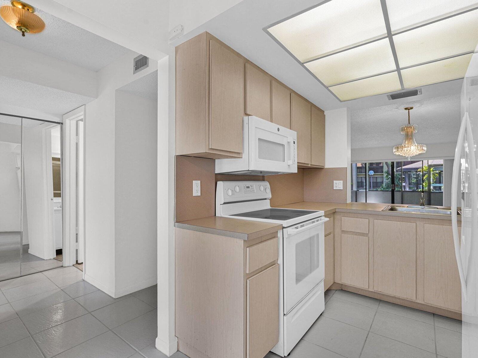 2011 SW 15th Street 151, Deerfield Beach, FL 33442 photo 21